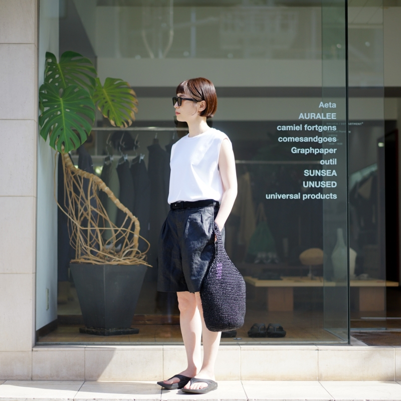 outil ウティPantalon Laure (Ou-P036S) outil(ウティ)の新作、Pantalon Laure (Ou-P036S)/Black を使った