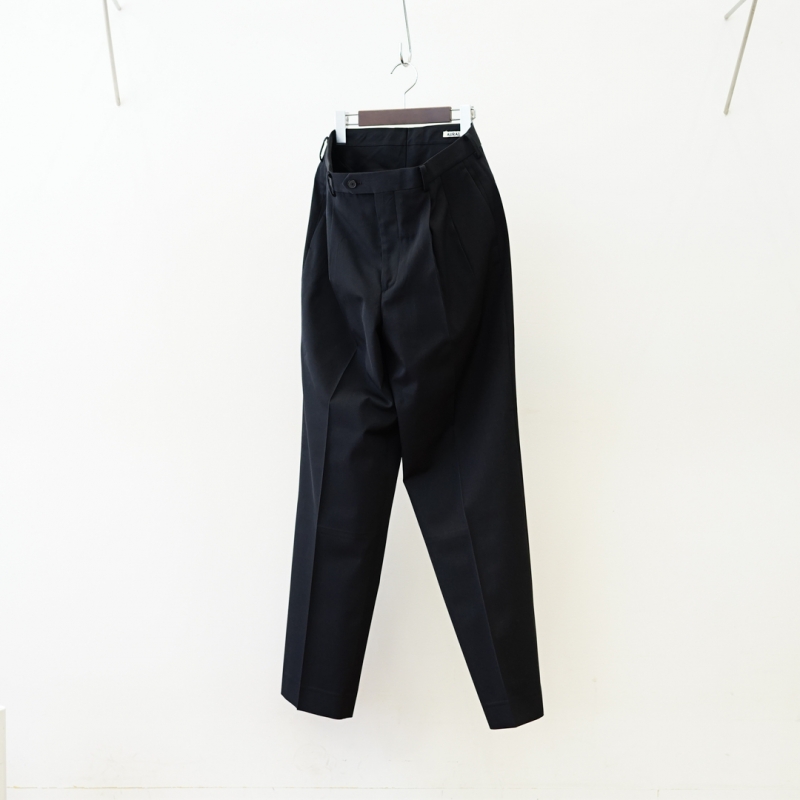 AURALEE(オーラリー)23AW Collectionの新作 Light Wool Max Gabardine