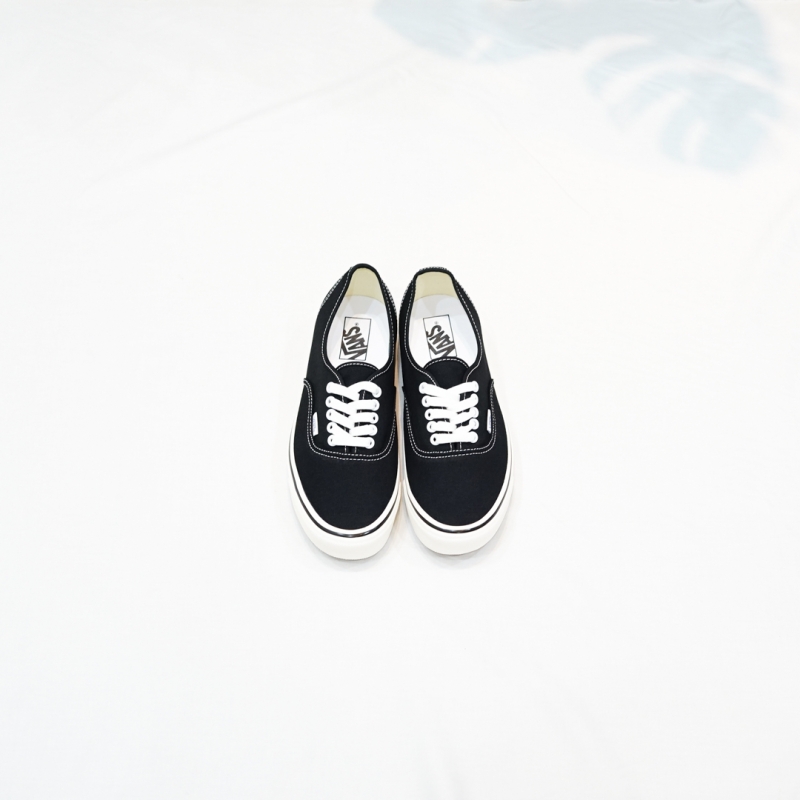 新品 VANS authentic 44DX anaheim 25.5cm（上品な これでいい