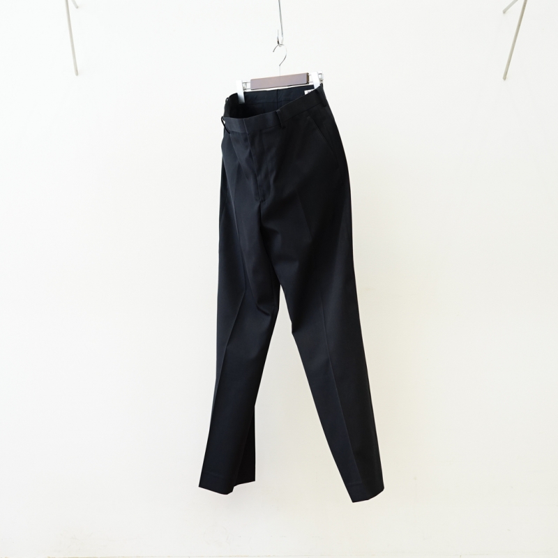 AURALEE(オーラリー)23AW Collectionの新作、 Light Wool Max