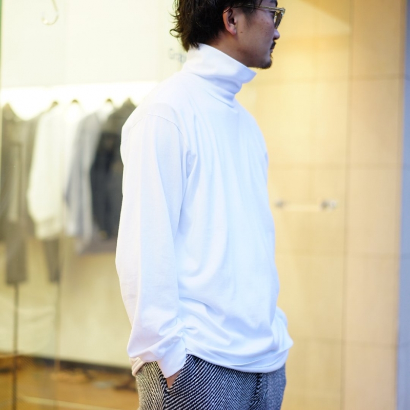 AURALEE(オーラリー)23AW Collectionの新作、 Luster Plaiting Hi Neck