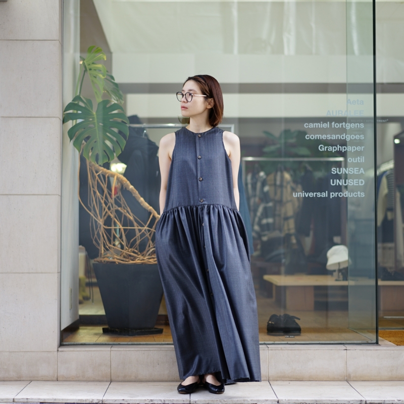 ELEPH(エレフ)23AW Collectionの新作、 Anouk Dress Wool/Grayのご紹介