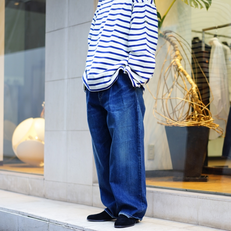 春先にも重宝するボーダーカットソー outil(ウティ)tricot habas