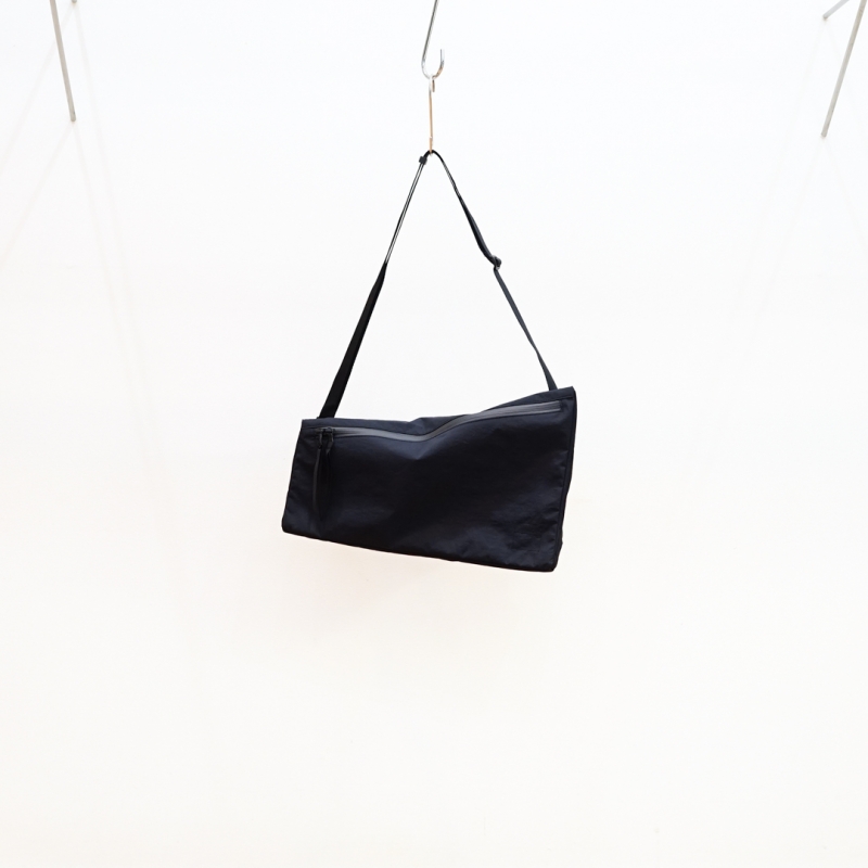 明日発売。 Graphpaper(グラフペーパー)24SS Collectionの新作 