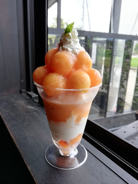 夕張メロンパフェ:7/6(火)～ | 胡風居 Official Blog