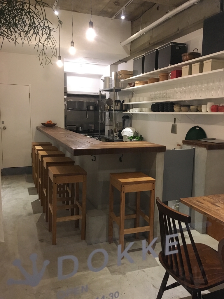 定食屋ドッケ dokke