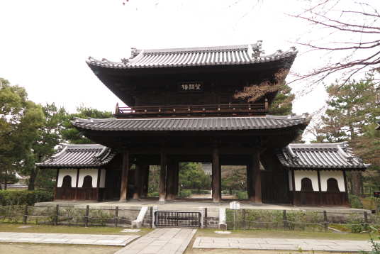 三門