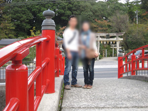 玉作湯神社恋叶橋
