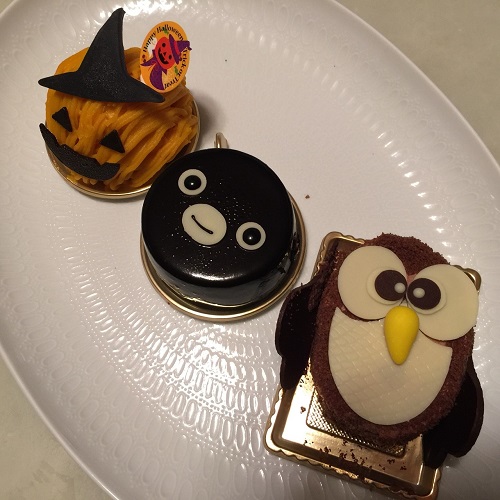 クロスダインペストリー ベーカリーブティックのペンギンケーキ ホテルメトロポリタン 池袋 パクモグcafe