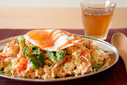 エスニック炒飯