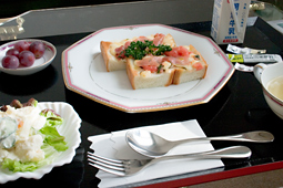 病院朝食2