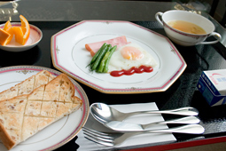 病院朝食4