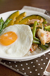鶏ハラミと野菜のどんぶり
