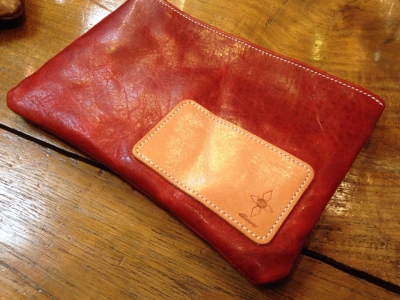pouch2