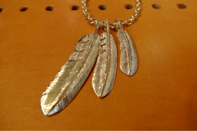 feather-size1