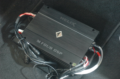 ジュークに、HELIX M-FOUR DSP 取付 & RAV4 に、HELIX M-FOUR ジュークに、HELIX M-FOUR DSP 取付 & RAV4 に、HELIX M-FOUR
