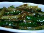 キュウリとひき肉の中華風炒め