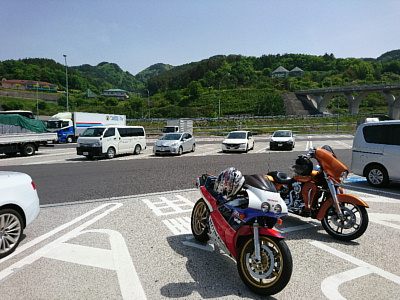180516a.JPG