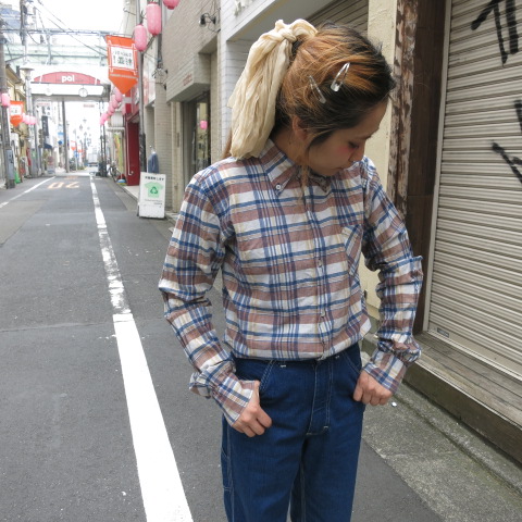 012.JPG