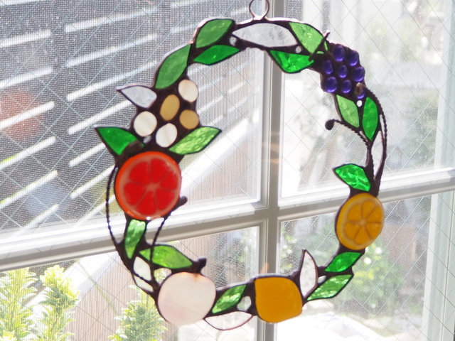 ステンドグラスのフルーツリース | Unitガラス工房