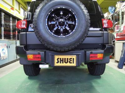 FJクルーザー バックランプ取り付けです | 4WD・四駆カスタム
