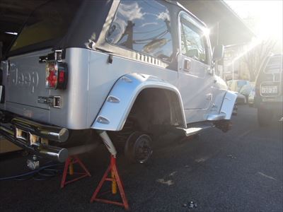TJラングラーのスタッドレス交換です。 | 4WD・四駆カスタム