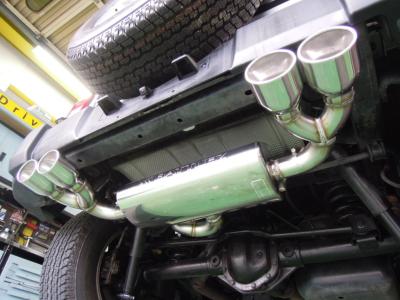 JKラングラー マフラー交換 | 4WD・四駆カスタム シューエイの毎日