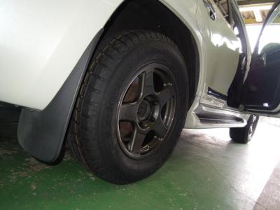 ランクル200 スタッドレスタイヤ | 4WD・四駆カスタム シューエイの毎日