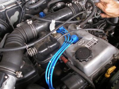 185サーフ プラグ交換 | 4WD・四駆カスタム シューエイの毎日