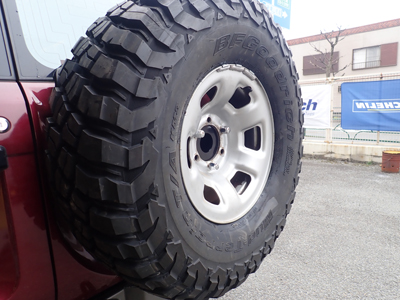 サファリY61のスペアタイヤブラケット＆タイヤ交換！ | 4WD・四駆  