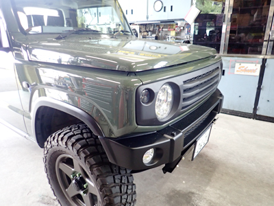 JB64ジムニーのフロントグリル交換! | 4WD・四駆カスタム JB64ジムニーのフロントグリル交換! | 4WD・四駆カスタム