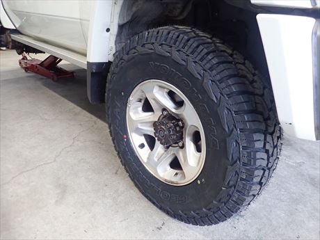 ランクル76のタイヤ交換 | 4WD・四駆カスタム シューエイの毎日 ランクル76のタイヤ交換 | 4WD・四駆カスタム シューエイの毎日