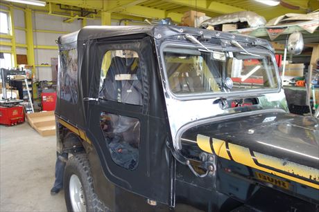 三菱ジープの幌の張替 | 4WD・四駆カスタム シューエイの毎日