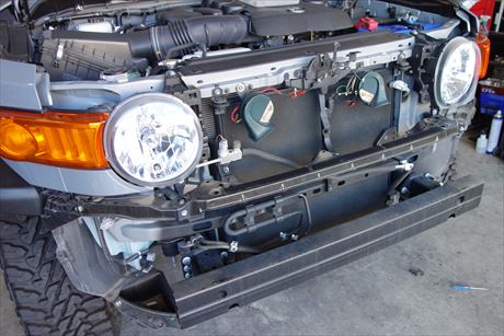 FJクルーザーのバンパーコーナー交換 | 4WD・四駆カスタム