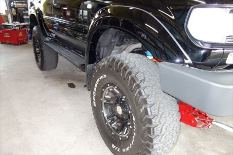 ランクル80のミッションダウン | 4WD・四駆カスタム シューエイ ランクル80のミッションダウン | 4WD・四駆カスタム シューエイ