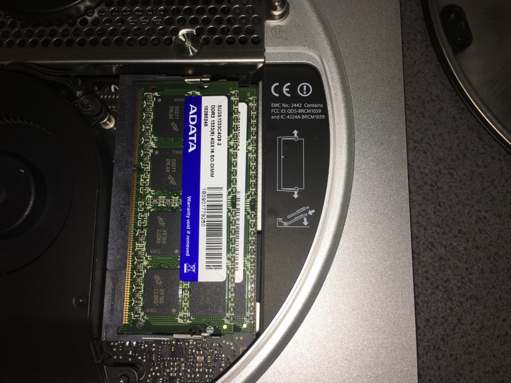 Mac mini (Mid 2011)のメモリを16GBに増設 | アトリエ・トリガ Mac mini (Mid 2011)のメモリを16GBに増設 | アトリエ・トリガ