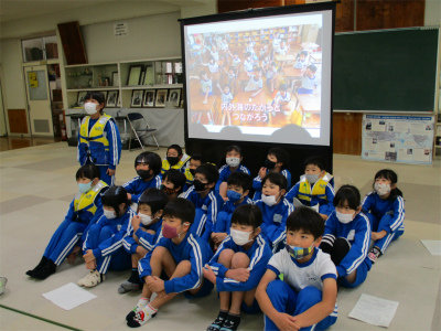 海を越えた心のキャッチボール: 環日本海小学校授業交流への挑戦