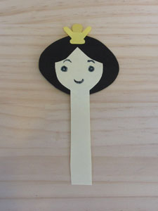 お雛様の顔を作る