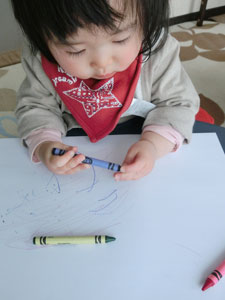 1歳すぎのお絵かき