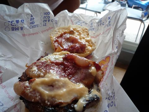 フィリピン セブ島 ファーストフード料理