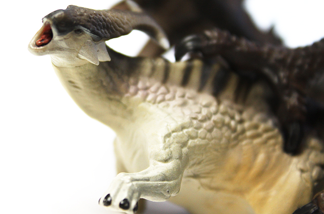 モンスターハンター 組立式DXスタチューモデルモンスターズ リオレウス ...