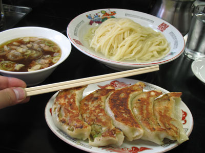 つけめんと餃子