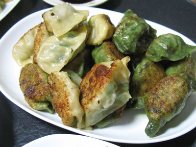 我が家の餃子・白と翠