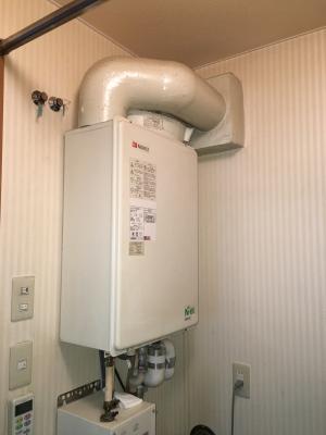 ガス給湯器から石油給湯器への交換 | (株)鈴木総合住設 活動日記 ガス給湯器から石油給湯器への交換 | (株)鈴木総合住設 活動日記