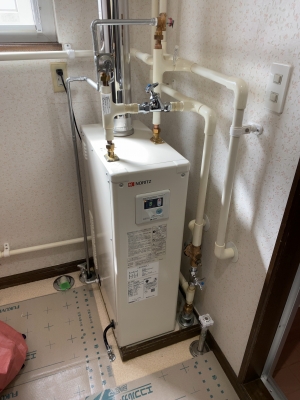 ノーリツ 給湯器 ボイラー 灯油 煙突 2015年製 OX-408F 石油ふろ給湯機
