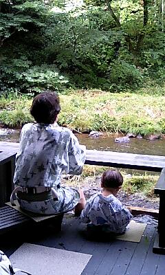 親子で足湯