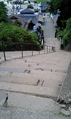 飯盛山の階段