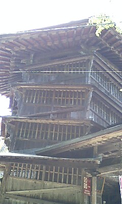 さざえ堂