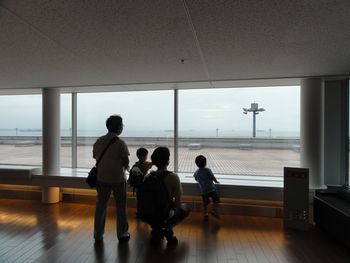 羽田ですぅ