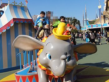 ダンボに乗ったよ